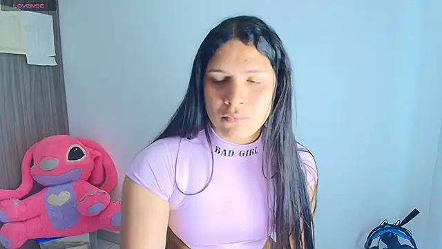 Snapshot of alys_love chatting on May 26, 4:25 pm alys love online show from May 26, 4:25 pm