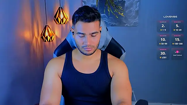 AndresRodriguez1 online show from April 26, 1:58 am