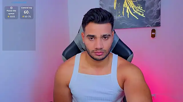 Snapshot of AndresRodriguez1 chatting on June 5, 10:32 am AndresRodriguez1 online show from June 5, 10:32 am