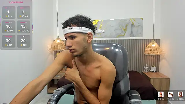 JDWhite18 online show from May 13, 3:37 am