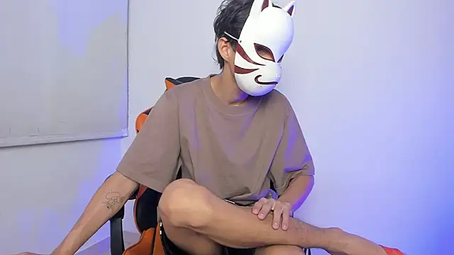 Snapshot of Senpai_Lover_ chatting on March 18, 7:50 pm Senpai Lover online show from March 18, 7:50 pm