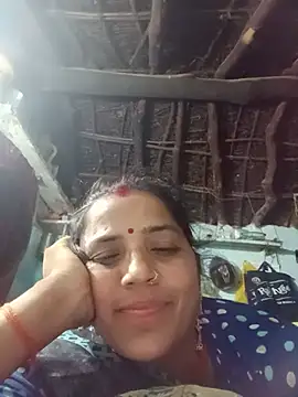 Snapshot of Manu_mehta chatting on July 28, 7:39 pm Manu mehta online show from July 28, 7:39 pm