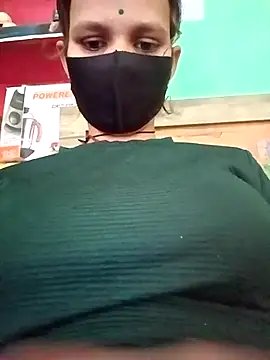 Snapshot of Meena_sakshi chatting on February 24, 6:00 am Meena sakshi online show from February 24, 6:00 am