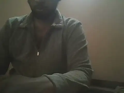 Snapshot of sumanth308kkd chatting on February 4, 11:27 am sumanth308kkd online show from February 4, 11:27 am