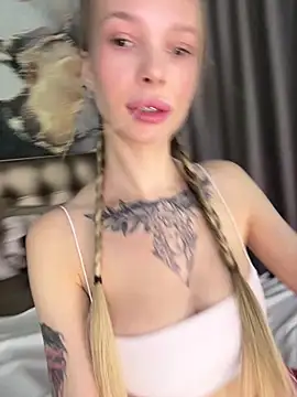 ElyseeXXX online show from February 15, 10:50 pm