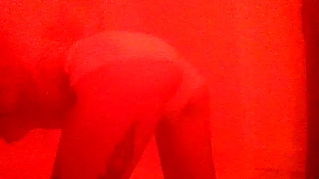 Snapshot of CrystalMaria8 chatting on July 11, 8:17 am CrystalMaria8 online show from July 11, 8:17 am