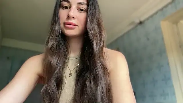 LiluMartiznir online show from June 8, 11:21 am