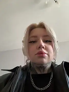 Chiibi online show from March 13, 10:11 am