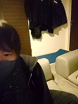 nagi000 go online show from April 15, 4:58 pm