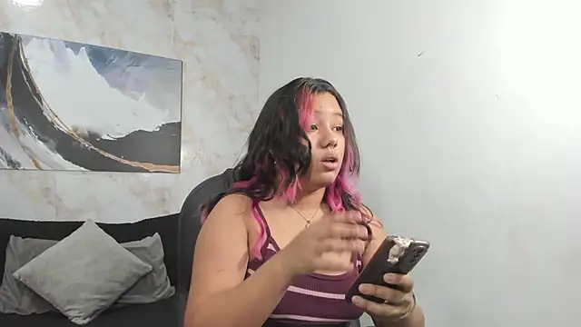 Snapshot of Lilith_traviis chatting on March 4, 9:54 pm Lilith traviis online show from March 4, 9:54 pm