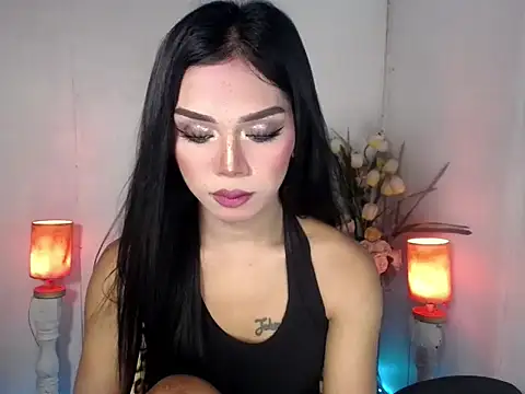 Snapshot of Darkness_Angel chatting on May 12, 1:30 pm Darkness Angel online show from May 12, 1:30 pm