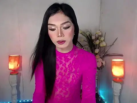 Snapshot of Darkness_Angel chatting on May 13, 1:58 am Darkness Angel online show from May 13, 1:58 am