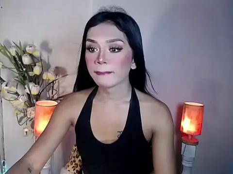 Snapshot of Darkness_Angel chatting on June 6, 1:32 am Darkness Angel online show from June 6, 1:32 am