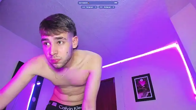 PapiNoha69 online show from April 7, 2:23 am
