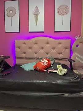 Karolaiin LS online show from March 10, 7:41 pm