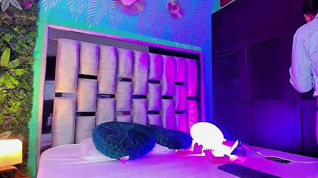 Mari cooper1 online show from February 25, 11:53 am