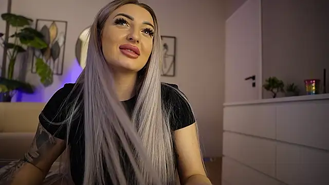 MissObsidian online show from February 2, 9:02 pm