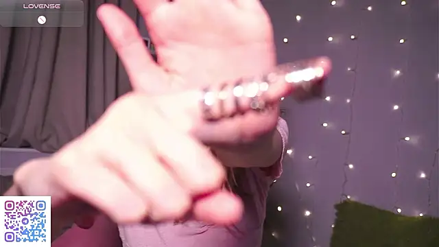 ameliamo online show from March 10, 4:06 am