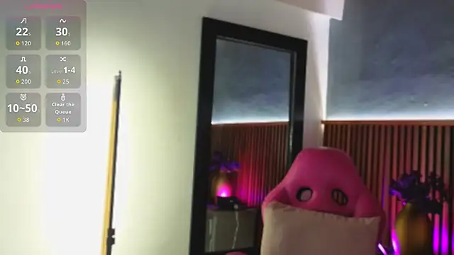 Snapshot of miss_monserrate01 chatting on May 9, 1:38 pm miss monserrate01 online show from May 9, 1:38 pm