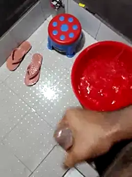 sos-boy online show from March 5, 6:26 pm