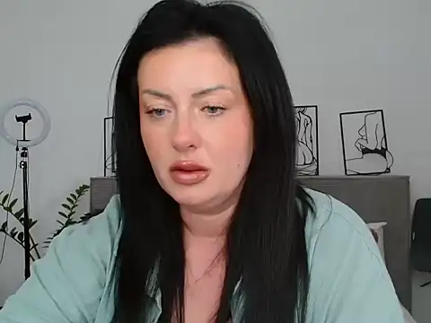 Snapshot of Jasmin0e chatting on April 27, 7:28 am Jasmin0e online show from April 27, 7:28 am