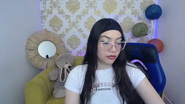 ALISS M  online show from February 11, 7:41 pm