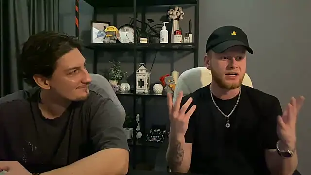 Snapshot of Adam_ice chatting on March 12, 8:26 pm Adam ice online show from March 12, 8:26 pm