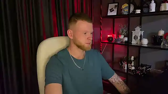 Snapshot of Adam_ice chatting on March 21, 1:37 pm Adam ice online show from March 21, 1:37 pm