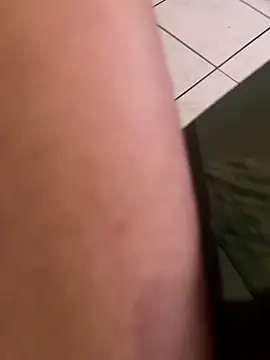 Kylxxx8 online show from February 3, 2:53 am