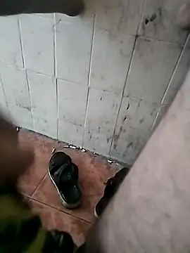 Snapshot of basyo2 chatting on May 2, 11:26 am basyo2 online show from May 2, 11:26 am