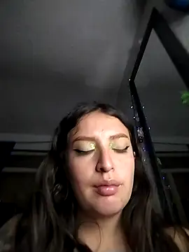 Deimoonblack26 online show from February 12, 8:15 pm