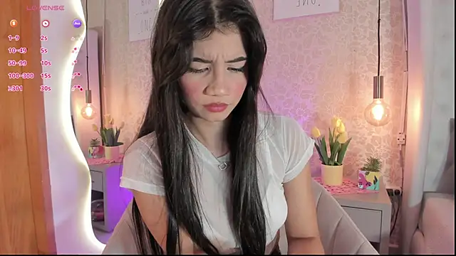 Snapshot of Pikayle chatting on May 24, 12:15 am Pikayle online show from May 24, 12:15 am