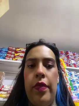 Snapshot of Annie_Alicee chatting on June 6, 1:00 am Annie Alicee online show from June 6, 1:00 am