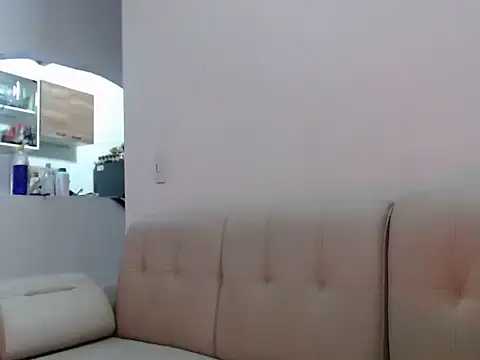 waner thom online show from April 2, 5:49 am