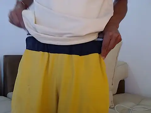 Snapshot of waner_thom chatting on July 21, 3:36 pm waner thom online show from July 21, 3:36 pm