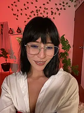 Snapshot of Capricornmystic1 chatting on April 22, 1:08 am Capricornmystic1 online show from April 22, 1:08 am
