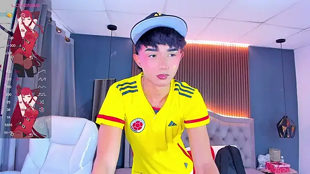 Noa 03 online show from July 1, 1:24 pm