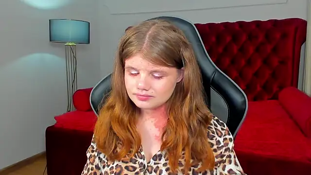 Snapshot of ChloeHalses chatting on July 2, 5:08 pm ChloeHalses online show from July 2, 5:08 pm