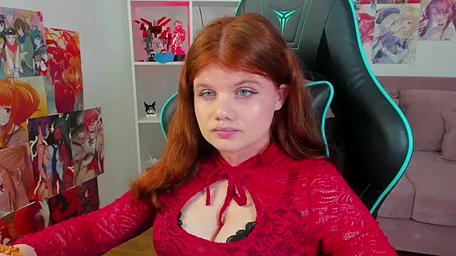 Snapshot of ChloeHalses chatting on July 30, 5:01 pm ChloeHalses online show from July 30, 5:01 pm