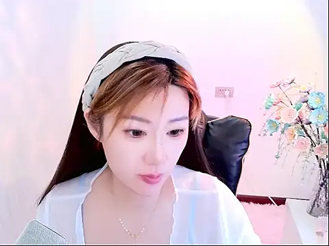 Snapshot of zhuzhu-66 chatting on June 2, 5:42 am zhuzhu-66 online show from June 2, 5:42 am