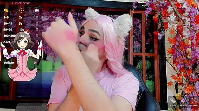 Snapshot of Maddye_Fox chatting on May 7, 7:30 pm Maddye Fox online show from May 7, 7:30 pm