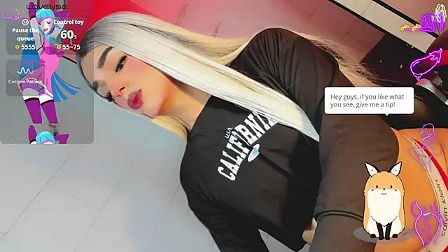 Snapshot of Maddye_Fox chatting on July 9, 3:43 am Maddye Fox online show from July 9, 3:43 am