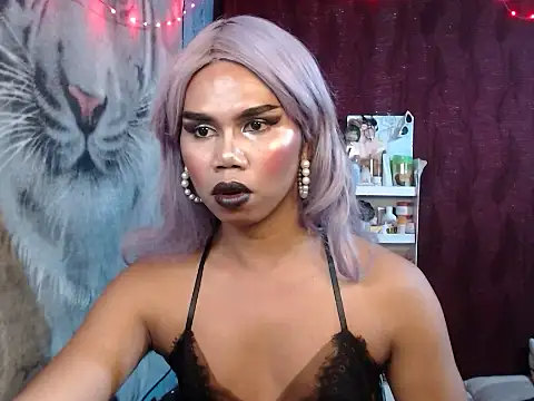 Snapshot of Pinoyebonyxxx chatting on April 6, 2:29 pm Pinoyebonyxxx online show from April 6, 2:29 pm