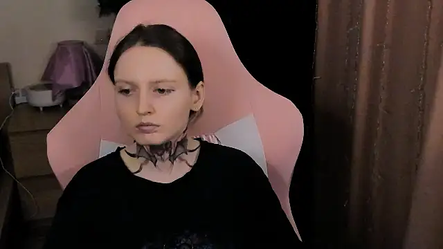 Onyxix online show from February 28, 6:31 pm