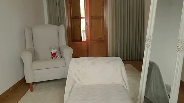 Alma Rosee online show from March 7, 9:17 am