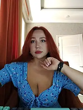 Snapshot of LolaaMint_ chatting on March 16, 9:02 am LolaaMint online show from March 16, 9:02 am