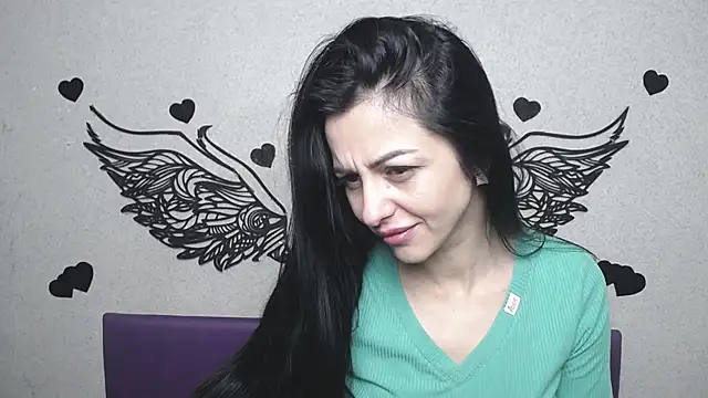 Snapshot of EvaClarkk chatting on April 30, 5:36 am EvaClarkk online show from April 30, 5:36 am