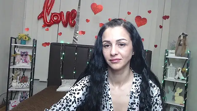 Snapshot of EvaClarkk chatting on May 30, 5:15 am EvaClarkk online show from May 30, 5:15 am