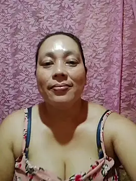 May Bombs online show from March 18, 8:17 am