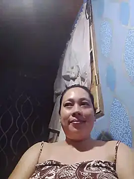 May Bombs online show from June 25, 9:08 pm